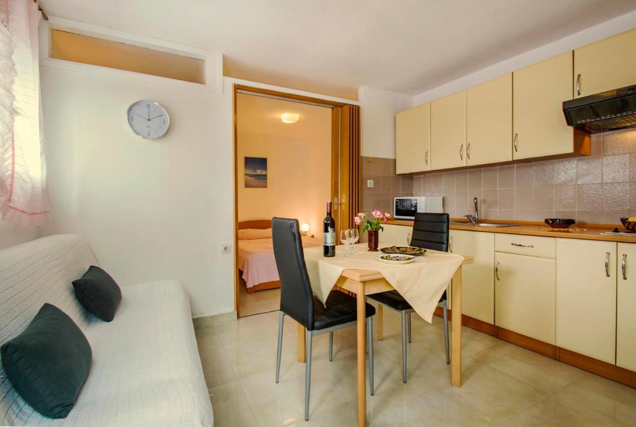 Apartments Lina 2023 Rabac Esterno foto