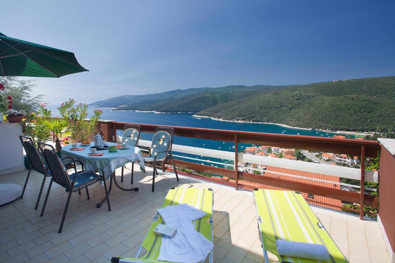 Apartments Lina 2023 Rabac Esterno foto