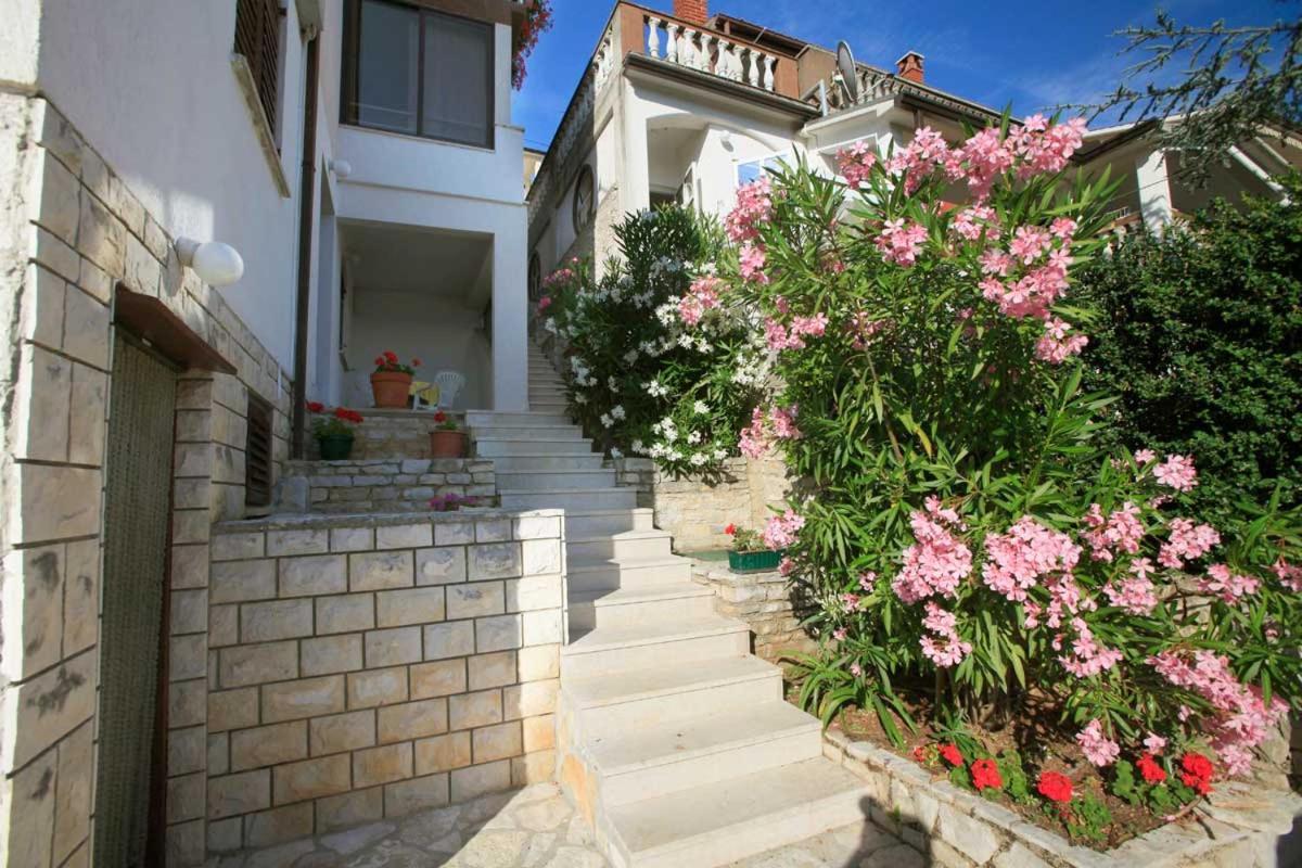 Apartments Lina 2023 Rabac Esterno foto